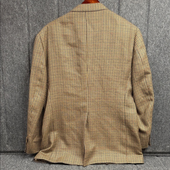 Austin Reed Houndstooth Blazer in Brown and Tan - Picture 3 of 10